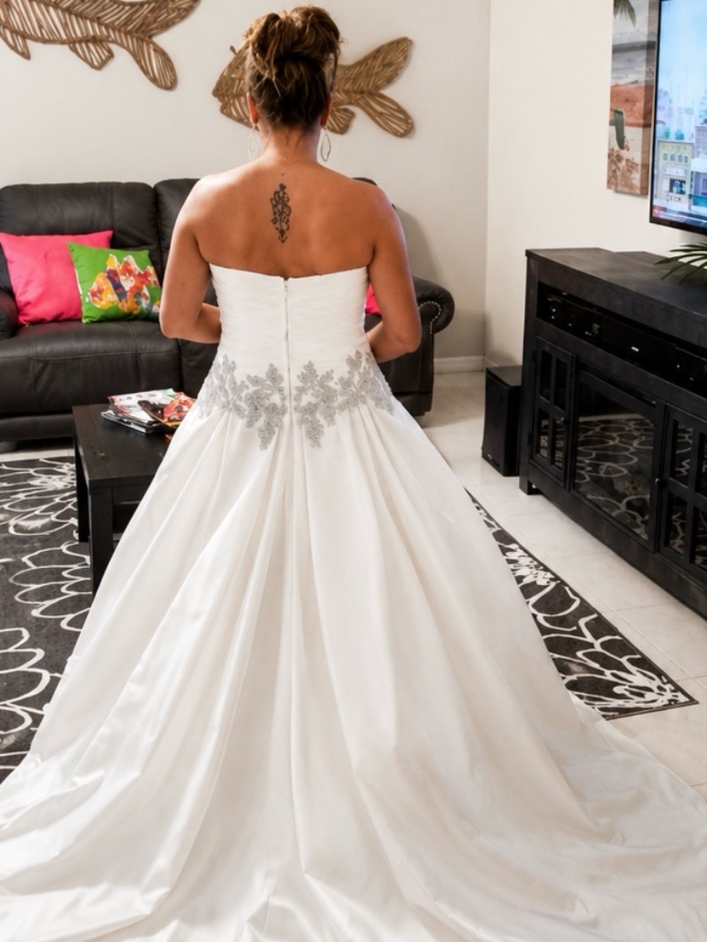 David's Bridal Ivory White Strapless Ball Gown with Silver Appliqué